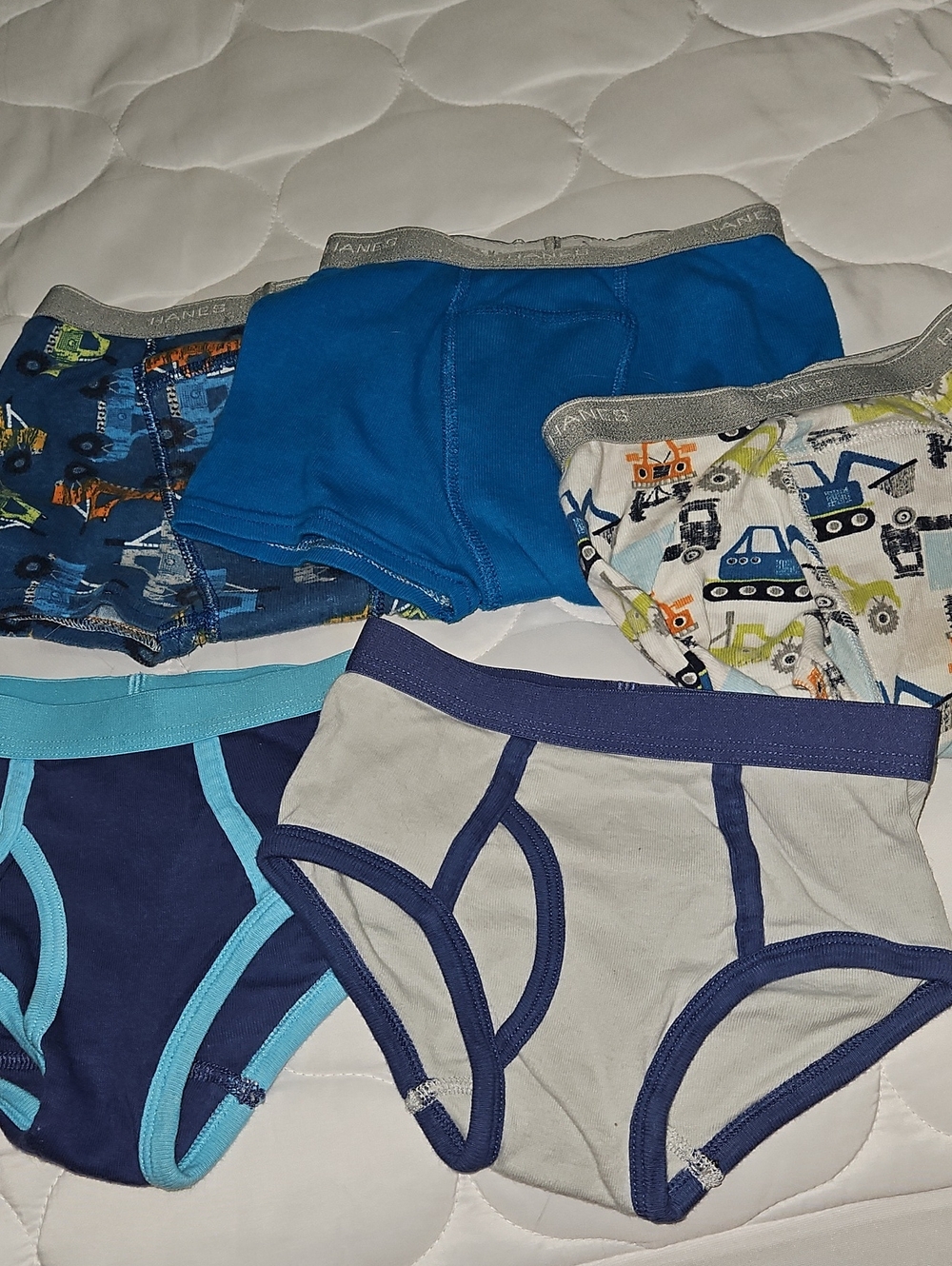 3 Hanes Boys Blue Mix Vehicle Print & Solid Briefs, 2 Are Cat & Jack. Good Condi